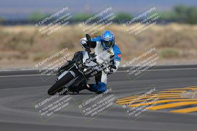 media/Sep-11-2022-SoCal Trackdays (Sun) [[81b7e951af]]/Turn 16 (945am)/